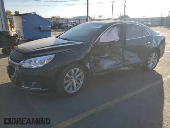 2014 Chevrolet Malibu LTZ with VIN 1G11H5SL7EF247238, listed as a Copart auction lot 82055885 with 278,167 mi miles and Salvage title. Bid and sale history available at DreamBid. Image 1.