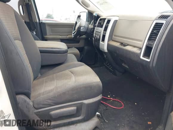 2009 Dodge 1500 SLT with VIN 1D3HB18T69S812221, listed as a IAAI auction lot 40715494 with 306,416 mi miles and . Bid and sale history available at DreamBid. Image 5.