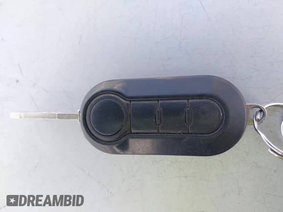 2017 Ram ProMaster Cargo с VIN 3C6TRVCG7HE548595, выставлен на аукционе IAAI как лот 41070554 с пробегом 253 738 миль миль и . История ставок и продаж доступна на DreamBid. Изображение 11.