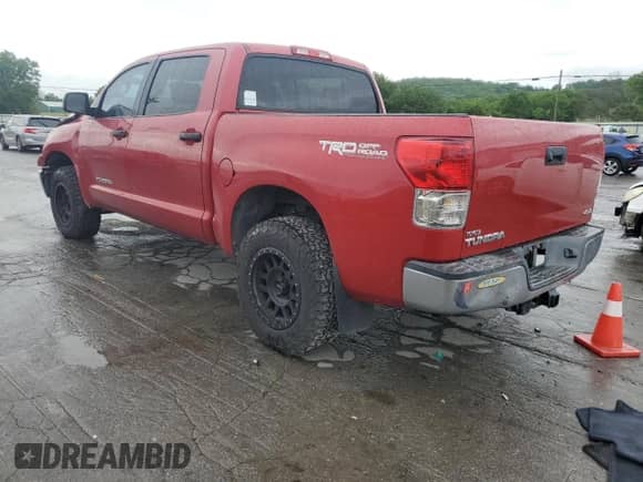 2013 Toyota Tundra с VIN 5TFDM5F15DX047007, выставлен на аукционе Copart как лот 55633835 с пробегом 112 604 миль миль и Списание • Salvage title. История ставок и продаж доступна на DreamBid. Изображение 2.