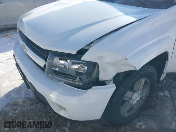 2005 Chevrolet TrailBlazer LS с VIN 1GNDT13S152287301, выставлен на аукционе IAAI как лот 41259166 с пробегом 164 812 миль миль и . История ставок и продаж доступна на DreamBid. Изображение 6.