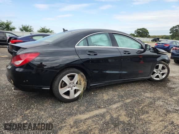 2016 Mercedes-Benz CLA 250 with VIN WDDSJ4GB6GN393722, listed as a Copart auction lot 80384065 with Not provided miles and Clean title. Bid and sale history available at DreamBid. Image 3.