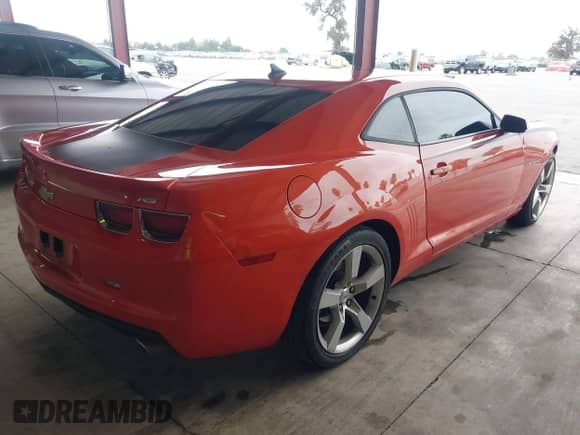 2010 Chevrolet Camaro 2LT with VIN 2G1FC1EV9A9141399, listed as a IAAI auction lot 43529795 with 148,943 mi miles and . Bid and sale history available at DreamBid. Image 4.