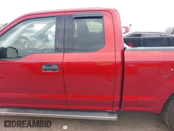 2017 Ford F-150 XL с VIN 1FTEX1E84HKD63147, выставлен на аукционе IAAI как лот 41148445 с пробегом 106 670 миль миль и . История ставок и продаж доступна на DreamBid. Изображение 15.