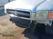 2003 Nissan Pathfinder LE z VIN JN8DR09Y03W802912, wystawiony jako IAAI lot #42757923 z przebiegiem 171 860 mil mil oraz . Historia ofert i sprzedaży dostępna na DreamBid. Obrazek 6.