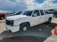 2004 Chevrolet Silverado 1500 LS z VIN 1GCEC19V54Z261272, wystawiony jako Copart lot #80439075 z przebiegiem Nie podano mil oraz Szkoda całkowita • Salvage title. Historia ofert i sprzedaży dostępna na DreamBid. Obrazek 1.