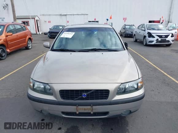 2004 Volvo S60 с VIN YV1RS59V542367297, выставлен на аукционе IAAI как лот 42294212 с пробегом 85 865 миль миль и . История ставок и продаж доступна на DreamBid. Изображение 12.