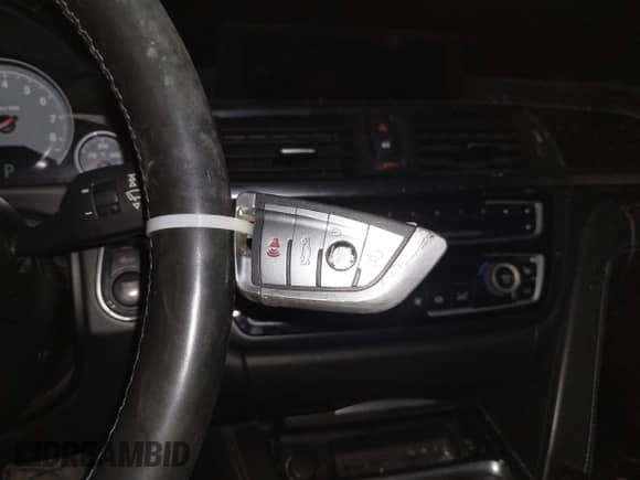 2015 BMW M3 with VIN WBS3C9C59FP806198, listed as a IAAI auction lot 41339037 with 89,610 mi miles and . Bid and sale history available at DreamBid. Image 11.