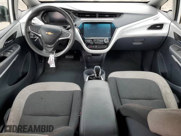 2020 Chevrolet Bolt EV LT z VIN 1G1FY6S02L4146764, wystawiony jako Copart lot #67841943 z przebiegiem 29 860 mil mil oraz . Historia ofert i sprzedaży dostępna na DreamBid. Obrazek 8.