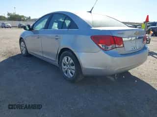 2012 Chevrolet Cruze LS z VIN 1G1PD5SH2C7155978, wystawiony jako IAAI lot #43494006 z przebiegiem 141 977 mil mil oraz . Historia ofert i sprzedaży dostępna na DreamBid. Obrazek 3.