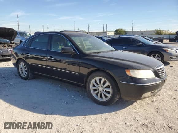 2006 Hyundai Azera SE with VIN KMHFC46FX6A064937, listed as a Copart auction lot 80385044 with 108,386 mi miles and Clean title. Bid and sale history available at DreamBid. Image 4.