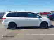 2015 Toyota Sienna Limited с VIN 5TDDK3DC5FS102269, выставлен на аукционе IAAI как лот 42289229 с пробегом 108 208 миль миль и . История ставок и продаж доступна на DreamBid. Изображение 13.