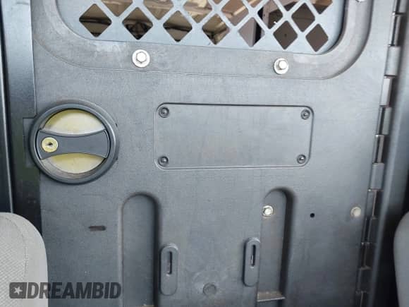 2014 Ford Econoline Cargo Commercial с VIN 1FTNE2EL6EDA12336, выставлен на аукционе IAAI как лот 41992624 с пробегом 139 250 миль миль и . История ставок и продаж доступна на DreamBid. Изображение 8.