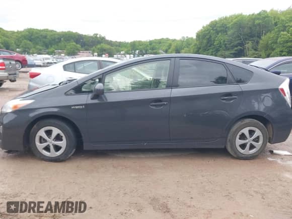 2012 Toyota Prius One с VIN JTDKN3DU5C5497577, выставлен на аукционе IAAI как лот 42353192 с пробегом 95 548 миль миль и . История ставок и продаж доступна на DreamBid. Изображение 14.