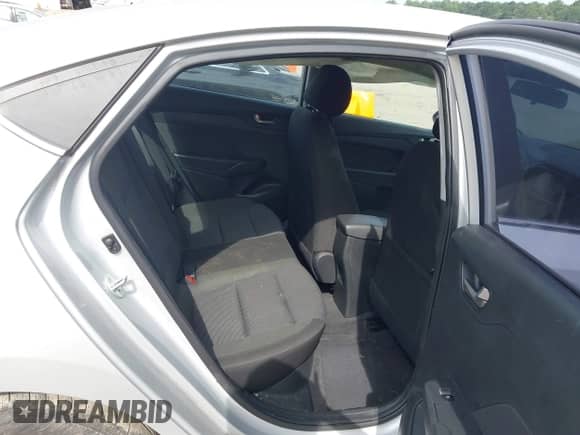 2021 Hyundai Accent SE с VIN 3KPC24A63ME138095, выставлен на аукционе IAAI как лот 43097673 с пробегом 86 489 миль миль и . История ставок и продаж доступна на DreamBid. Изображение 8.