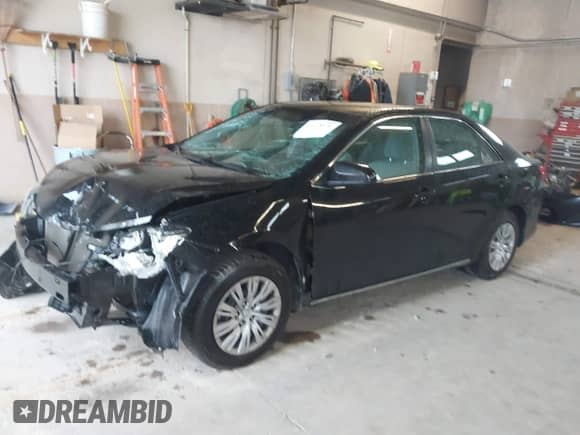 2012 Toyota Camry SE with VIN 4T1BF1FK7CU032801, listed as a IAAI auction lot 43118574 with 136,772 mi miles and . Bid and sale history available at DreamBid. Image 18.