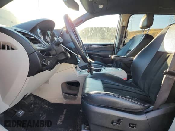 2017 Dodge Grand Caravan SXT z VIN 2C4RDGCGXHR761133, wystawiony jako Copart lot #86715105 z przebiegiem 145 882 mil mil oraz Szkoda całkowita • Salvage title. Historia ofert i sprzedaży dostępna na DreamBid. Obrazek 7.