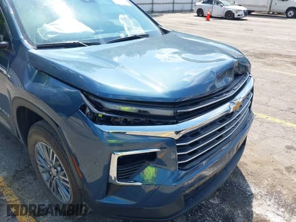 2025 Chevrolet Traverse FWD LT с VIN 1GNERGRSXSJ202406, выставлен на аукционе IAAI как лот 42941456 с пробегом 2 045 миль миль и . История ставок и продаж доступна на DreamBid. Изображение 18.