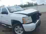 2008 Chevrolet Silverado 1500 LTZ with VIN 2GCEK13M781106322, listed as a IAAI auction lot 41375939 with 354,322 mi miles and . Bid and sale history available at DreamBid. Image 19.