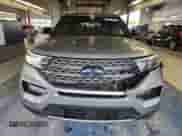2020 Ford Explorer Limited z VIN 1FMSK8FH3LGB99888, wystawiony jako Copart lot #69243585 z przebiegiem 128 720 mil mil oraz Szkoda całkowita • Salvage title. Historia ofert i sprzedaży dostępna na DreamBid. Obrazek 5.