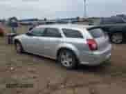 2005 Dodge Magnum SE with VIN 2D4FV48V15H128692, listed as a Copart auction lot 66691135 with 164,713 mi miles and Clean title. Bid and sale history available at DreamBid. Image 2.