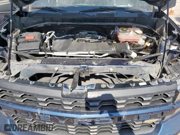 2021 Chevrolet Silverado 1500 Custom z VIN 3GCPWBEK5MG401970, wystawiony jako Copart lot #84736675 z przebiegiem 94 891 mil mil oraz Czysty tytuł • Clean title. Historia ofert i sprzedaży dostępna na DreamBid. Obrazek 11.