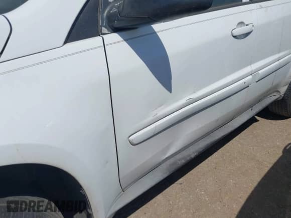 2005 Chevrolet Equinox LT с VIN 2CNDL73F656143353, выставлен на аукционе IAAI как лот 43136524 с пробегом 193 341 миль миль и . История ставок и продаж доступна на DreamBid. Изображение 6.