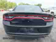 2015 Dodge Charger Police z VIN 2C3CDXKT5FH772424, wystawiony jako IAAI lot #43242381 z przebiegiem 126 224 mil mil oraz . Historia ofert i sprzedaży dostępna na DreamBid. Obrazek 16.