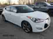 2016 Hyundai Veloster с VIN KMHTC6AD0GU298346, выставлен на аукционе Copart как лот 81289574 с пробегом 87 540 миль миль и Списание • Salvage title. История ставок и продаж доступна на DreamBid. Изображение 4.