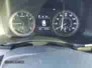 2021 Hyundai Tucson SEL z VIN KM8J33AL2MU302678, wystawiony jako IAAI lot #43443934 z przebiegiem 75 738 mil mil oraz . Historia ofert i sprzedaży dostępna na DreamBid. Obrazek 7.