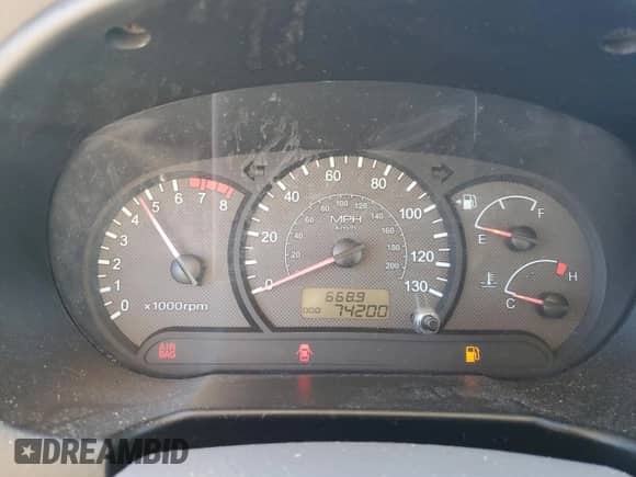 2003 Hyundai Accent GL с VIN KMHCG45C63U430403, выставлен на аукционе Copart как лот 86430724 с пробегом 74 200 миль миль и Списание • Salvage title. История ставок и продаж доступна на DreamBid. Изображение 9.