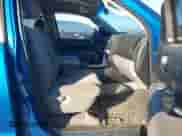 2007 Toyota Tundra SR5 z VIN 5TBBV541X7S471213, wystawiony jako IAAI lot #43558751 z przebiegiem 224 207 mil mil oraz . Historia ofert i sprzedaży dostępna na DreamBid. Obrazek 5.