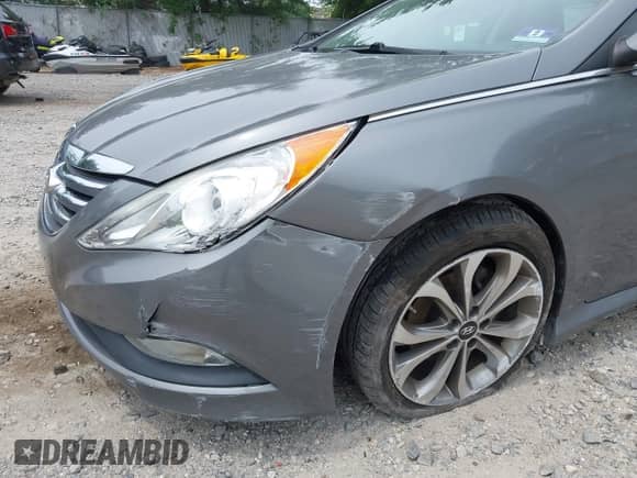 2014 Hyundai Sonata Limited z VIN 5NPEC4AB0EH821680, wystawiony jako IAAI lot #42467012 z przebiegiem 99 259 mil mil oraz . Historia ofert i sprzedaży dostępna na DreamBid. Obrazek 6.