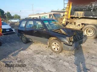 1999 Subaru Forester L with VIN JF1SF6352XH707734, listed as a IAAI auction lot 42783352 with 125,177 mi miles and . Bid and sale history available at DreamBid. Image 1.