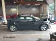 2015 Chevrolet Cruze LT с VIN 1G1PC5SB6F7224478, выставлен на аукционе IAAI как лот 43061300 с пробегом 150 153 миль миль и . История ставок и продаж доступна на DreamBid. Изображение 14.