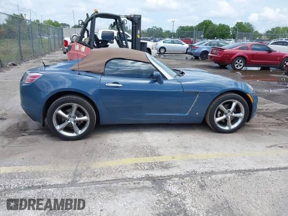2008 Saturn Sky Red Line с VIN 1G8MF35X88Y128324, выставлен на аукционе IAAI как лот 41869564 с пробегом 82 503 миль миль и . История ставок и продаж доступна на DreamBid. Изображение 13.