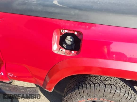 2020 Toyota Tacoma SR5 z VIN 3TMBZ5DN1LM024276, wystawiony jako IAAI lot #41454565 z przebiegiem 76 461 mil mil oraz . Historia ofert i sprzedaży dostępna na DreamBid. Obrazek 19.