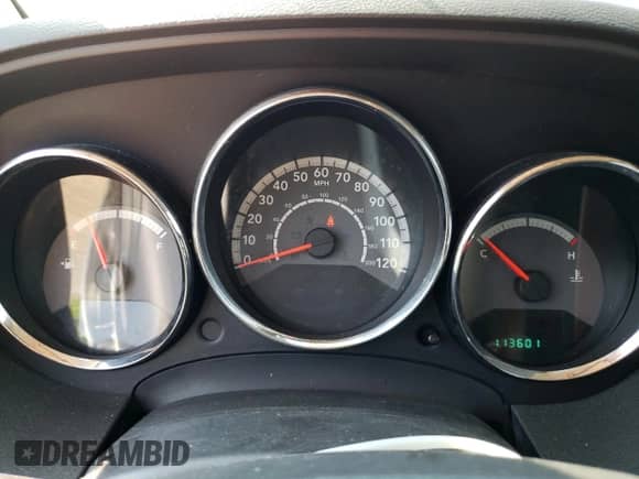 2011 Dodge Caliber z VIN 1B3CB1HA3BD296851, wystawiony jako Copart lot #68704655 z przebiegiem 113 601 mil mil oraz Czysty tytuł • Clean title. Historia ofert i sprzedaży dostępna na DreamBid. Obrazek 9.