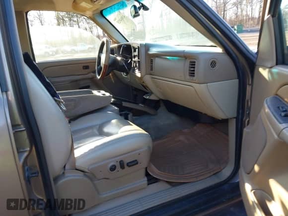 2004 Chevrolet Tahoe Special Service с VIN 1GNEK13V34J171961, выставлен на аукционе IAAI как лот 41814925 с пробегом 224 552 миль миль и . История ставок и продаж доступна на DreamBid. Изображение 5.