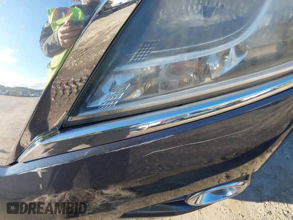 2013 Nissan Pathfinder SV with VIN 5N1AR2MM9DC640369, listed as a IAAI auction lot 43531815 with 235,883 mi miles and . Bid and sale history available at DreamBid. Image 6.