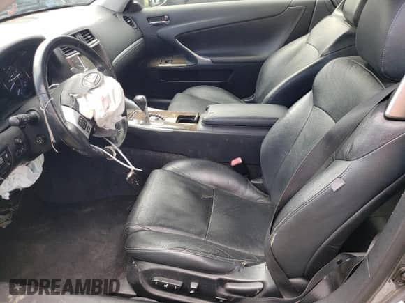 2012 Lexus IS 250 C z VIN JTHFF2C20C2521700, wystawiony jako Copart lot #50581405 z przebiegiem 123 547 mil mil oraz Szkoda całkowita • Salvage title. Historia ofert i sprzedaży dostępna na DreamBid. Obrazek 7.