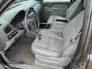 2011 Chevrolet Suburban LT z VIN 1GNSKJE35BR131457, wystawiony jako Copart lot #68172145 z przebiegiem 248 120 mil mil oraz Czysty tytuł • Clean title. Historia ofert i sprzedaży dostępna na DreamBid. Obrazek 7.