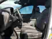 2022 Chevrolet Equinox RS с VIN 2GNAXMEV8N6152349, выставлен на аукционе Copart как лот 81526975 с пробегом 5 422 миль миль и Списание • Salvage title. История ставок и продаж доступна на DreamBid. Изображение 7.