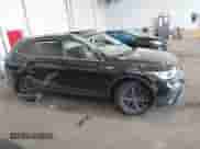 2024 Volkswagen Tiguan SE с VIN 3VVMB7AX3RM175693, выставлен на аукционе IAAI как лот 42263968 с пробегом 4 184 миль миль и . История ставок и продаж доступна на DreamBid. Изображение 13.