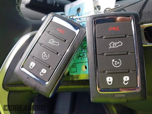 2024 Jeep Grand Cherokee Limited with VIN 1C4RJKBG5R8528707, listed as a IAAI auction lot 42522839 with 8,930 mi miles and . Bid and sale history available at DreamBid. Image 11.