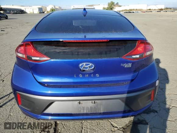2020 Hyundai Ioniq Blue с VIN KMHC65LC4LU215307, выставлен на аукционе Copart как лот 82362715 с пробегом 66 272 миль миль и Списание • Salvage title. История ставок и продаж доступна на DreamBid. Изображение 6.
