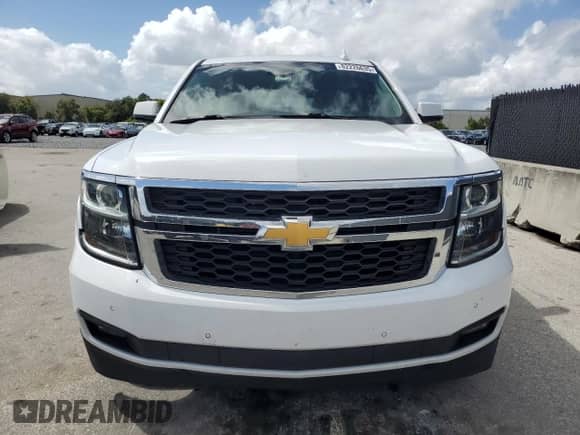 2018 Chevrolet Suburban LT z VIN 1GNSCHKC8JR265680, wystawiony jako Copart lot #82226635 z przebiegiem 155 575 mil mil oraz Czysty tytuł • Clean title. Historia ofert i sprzedaży dostępna na DreamBid. Obrazek 5.