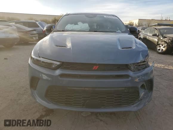 2024 Dodge Hornet GT z VIN ZACNDFAN7R3A39299, wystawiony jako Copart lot #84639744 z przebiegiem 5 798 mil mil oraz Szkoda całkowita • Salvage title. Historia ofert i sprzedaży dostępna na DreamBid. Obrazek 5.