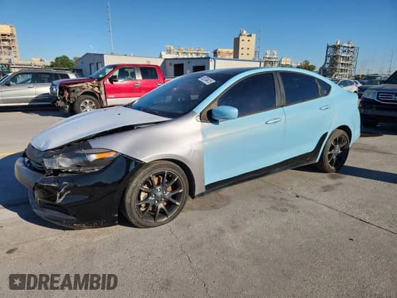 2015 Dodge Dart SXT with VIN 1C3CDFBB2FD421615, listed as a Copart auction lot 85704415 with 177,099 mi miles and Salvage title. Bid and sale history available at DreamBid. Image 1.
