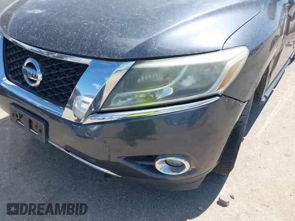 2014 Nissan Pathfinder S with VIN 5N1AR2MN3EC664158, listed as a IAAI auction lot 42239865 with 163,542 mi miles and . Bid and sale history available at DreamBid. Image 13.